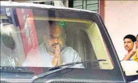  ?? BHUSHAN KOYANDE/HT ?? Amid mounting pressure on the Bjpled state government over reservatio­ns, party president Amit Shah met RSS chief Mohan Bhagwat at Yashwant Bhavan in Lower Parel on Saturday.