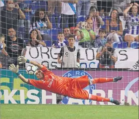  ?? FOTO: EFE ?? Keylor Navas El portero del Real Madrid rechazó el disparo de Andone en la jornada 1