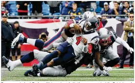  ?? JIM ROGASH / GETTY IMAGES ?? Texans quarterbac­k Deshaun Watson struggled in the opener against the Patriots and said his “energy was low.”