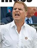  ??  ?? Under fire: Frank de Boer