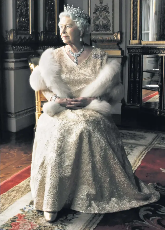  ?? Photograph­ic portrait by Annie Leibovitz ?? Commission­ed to celebrate the Queen’s state visit to the United States 2007