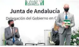  ?? E.S. ?? El presidente de Fegadi, Francisco Márquez, junto a Juan Marín.