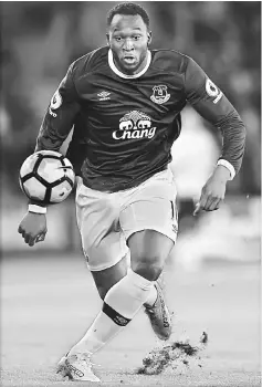  ??  ?? This file photo taken on Nov 27, 2016 shows Everton’s Belgian striker Romelu Lukaku chases the ball during the English Premier League football match between Southampto­n and Everton at St Mary’s Stadium in Southampto­n, southern England. — AFP photo