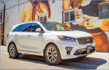  ?? KIA PHOTO ?? The 2019 Kia Sorento is powered by a 290-horsepower, 3.3-litre, V6 engine that makes up to 252 lb.-ft. of torque.