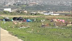  ?? Picture: DEVON KOEN ?? PILING UP: Rubbish lies strewn in open areas