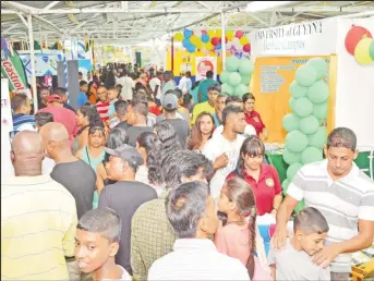  ??  ?? Concerns over life after sugar did not appear to diminish the enthusiasm of Berbicians for the annual Expo.