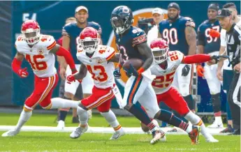  ?? AP ?? The Bears’ Javon Wims caught four passes for 114 yards and a touchdown. He had catches of 54 and 44 yards.