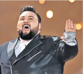  ??  ?? Jacques Houdek na Eurosongu od srbijansko­g žirija nije dobio ni boda