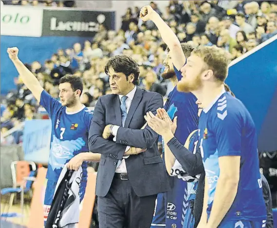  ?? FOTO: LUIS MARI UNCITI ?? El Gipuzkoa Basket espera a la decisión que tome hoy la Federación Española sobre la disputa o no de los playoffs de ascenso