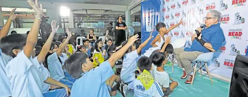  ?? —PHOTOS BY EUGENE ARANETA ?? Ricky Davao was the celebrity storytelle­r during the recent Inquirer Read-Along session.