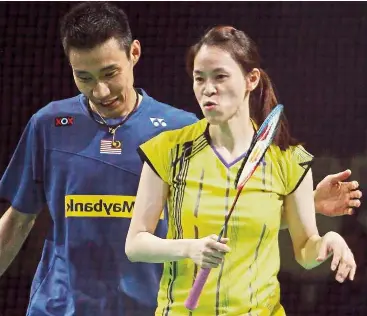 Chong Wei may be back in action, this time with his wife 