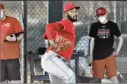  ?? CINCINNATI REDS ?? Fifth-year veteran and presumptiv­e closer Amir Garrett participat­es in a spring training workout.