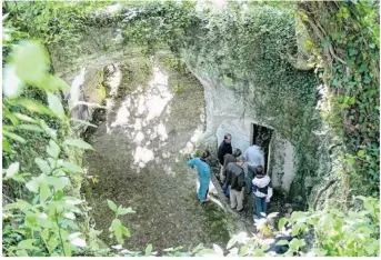  ??  ?? La grotte de la Mansonnièr­e : u site géologique exceptionn­el.