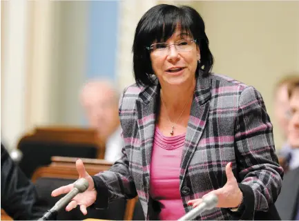  ?? PHOTO D’ARCHIVES, JEAN-FRANÇOIS DESGAGNÉS ?? La ministre péquiste Élaine Zakaïb lors d’une séance de l’Assemblée nationale en décembre 2013.