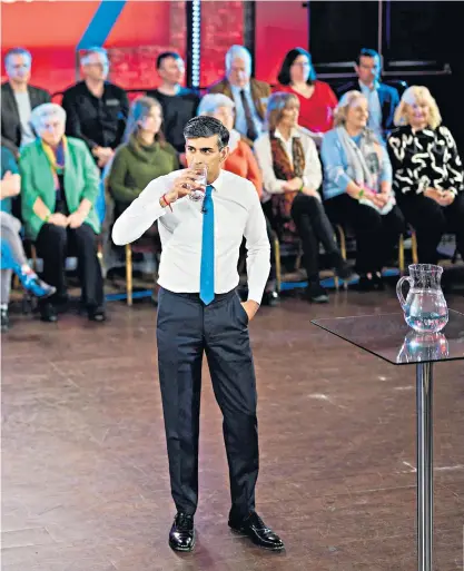  ?? ?? Rishi Sunak fields questions from voters in Co Durham at a televised event for GB News