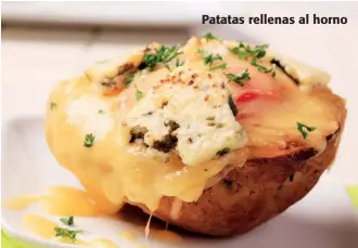  ??  ?? Patatas rellenas al horno