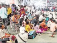  ?? KUNAL PATIL/HT ?? People with handicaps, farmers and other organisati­ons brought suburban services at CST to a halt on Wednesday.