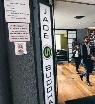  ??  ?? El bar Jade Buddha, en Brisbane, que no permitió el acceso a Federico de Din