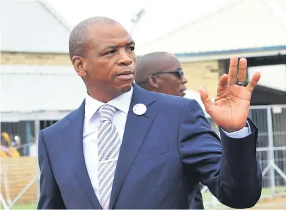  ?? Picture: Gallo Images ?? MAN IN THE MIDDLE. North West Premier Supra Mahumapelo will face the ANC top brass on Monday if he refuses to step down when he meets President Cyril Ramaphosa today.