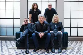  ?? Bild: DREW GURIAN ?? BANDET. Phil X, Hugh Mcdonald, Tico Torres, Jon Bon Jovi och David Bryan valdes in i Rock and Roll Hall of Fame tidigare i år.