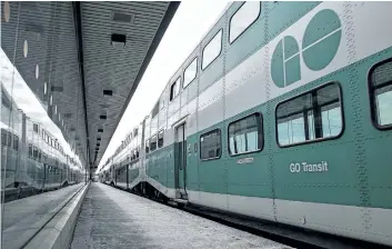  ?? BRIAN THOMPSON/POSTMEDIA FILE PHOTO ?? A GO train sits in a station in the file photo from the Aldershot station.