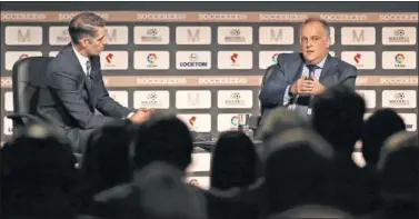  ??  ?? COMBATIENT­E. Tebas, en la convención del Soccerex en Manchester.