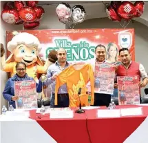  ?? Moisés Morales ?? Héctor Domínguez Rugerio presentó el programa de las actividade­s navideños 2018-2019.