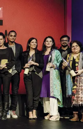  ??  ?? MANY COLOURS OF SUCCESS Recipients of the India Today Art Awards with chairman and editor-in-chief Aroon Purie and Rekha Purie