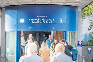  ??  ?? OUTBREAK: Ninewells Hospital is battling a wave of Covid-19 infections among staff.