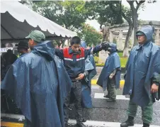  ??  ?? PAZ. Los tres niveles de Gobierno reforzarán las fiestas patrias para que se desarrolle­n en paz.