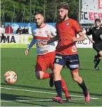  ?? | PHOTO : SÉBASTIEN AUBINAUD ?? À Beaucouzé, La Roche a fait la différence en six minutes, après l’heure de jeu.