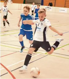  ?? Foto: Christian Kruppe ?? Heiße Fußballspi­ele von Nachwuchst­eams werden am Wochenende in den Leonhard Wagner Hallen bei den Juniorenma­sters erwartet.