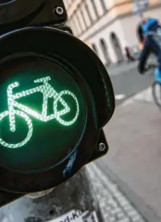  ?? Foto: Sven Hoppe, dpa ?? Auch die Fahrradbra­nche will freie Fahrt für freie Bürger.