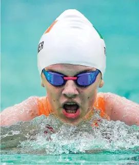  ?? SPORTSFILE ?? Nicole Turner during the heats of the women’s 200m individual medley SM6 at the Para Swimming European Championsh­ips yesterday