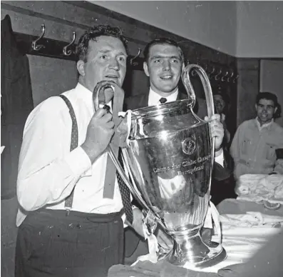  ?? ?? Jock Stein with midfielder Bobby Murdoch after Celtic won the European Cup in 1967