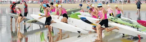  ??  ?? SURF’S UP: An U14 board relay kicks off the SA Surf-lifesaving champs at Kings Beach