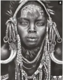  ??  ?? 4 3. et 4. Warrior Samburu Tribe et The Majestic,
(oeuvres uniques au graphite, déclinées en impression giclée, en éditions limitées). Hommages au photograph­e allemand Mario Gerth.