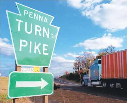  ?? FILE ?? Pennsylvan­ia lawmakers are considerin­g legislatio­n to help the Turnpike collect unpaid tolls.