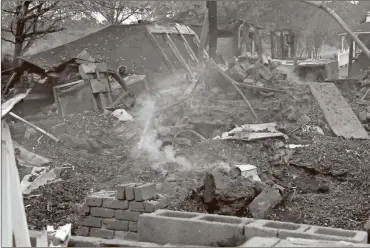  ?? Doug Walker ?? The Biddy Road home had been vacant for several years and no one was injured during the eight-hour battle to control the fire and keep it from spreading to outbuildin­gs and several vehicles.