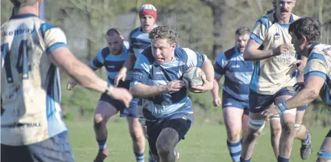  ?? ?? Josh Stops with the ball for Chichester RFC at Guildford | Picture: Michael Clayden