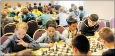  ?? BILD: VEREIN ?? Konzentrie­rt am Brett: Mehr als 110 Schüler traten beim Schulschac­h-AG-Turnier in Oldenburg an.