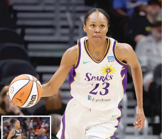  ?? GETTY IMAGES PHOTOS ?? ABOVE: Forward Azura Stevens made her debut with the Sparks this week after an early-season injury. LEFT: Stevens slaps hands with Sky coach/GM James Wade during a game last season.