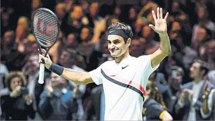  ?? FOTO: EFE ?? Roger Federer sometió a un Grigor Dimitrov sin opciones en la final del ATP 500 de Rotterdam. Adornó a lo grande su vuelta al número uno mundial, a sus 36 años