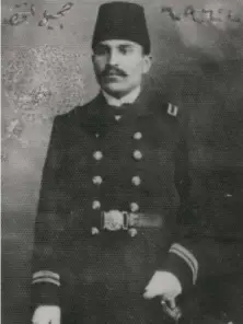  ??  ?? Ottoman Turkish naval lieutenant Cemil Kunneh