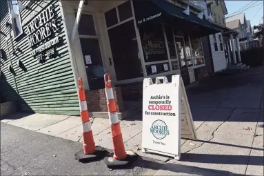  ?? Arnold Gold / Hearst Connecticu­t Media ?? Archie Moore’s bar/restaurant is closed during restoratio­n of the historic restaurant on Willow Street in New Haven on Thursday.