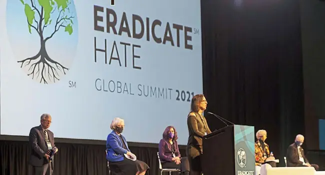  ?? Pittsburgh Post-Gazette ?? Michele Rosenthal, sister of Cecil and David Rosenthal, who were murdered in the Tree of Life attack, speaks during the 2021 Eradicate Hate Global Summit at the David L. Lawrence Convention Center in Downtown. Ms. Rosenthal co-chairs the Summit’s Sports Working Group, which has partnered with the United Nations to develop the Game Plan for leagues to counter hate, both in their stadiums and in their communitie­s.