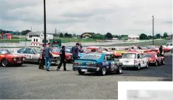  ?? ?? LEFT: Cars line up at Pukekohe for the very first Targa NZ in 1995 (Photo Allan Walton).