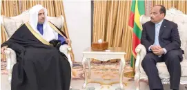  ??  ?? Mauritania­n President Mohammed Ould Abdel Aziz receives Muslim World League (MWL) Secretary-General Mohammed bin Abdul Karim Al-Issa. (SPA)