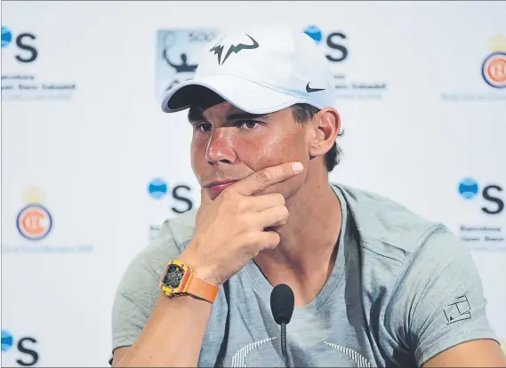  ?? FOTO: MANEL MONTILLA ?? Rafa Nadal, ayer en la sala de prensa del RCT Barcelona-1899. El nº1 mundial y del torneo entrenará hoy para preparar su debut de mañana, contra Haider-Maurer o Carballés