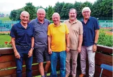  ?? Foto: Laske ?? Die erfolgreic­hen Herren 70 des TC Aichach: (von links) Helmut Burghart, Willi Art ner, Günther Alphei, Federico von Beck Peccoz und Reiner Laske.